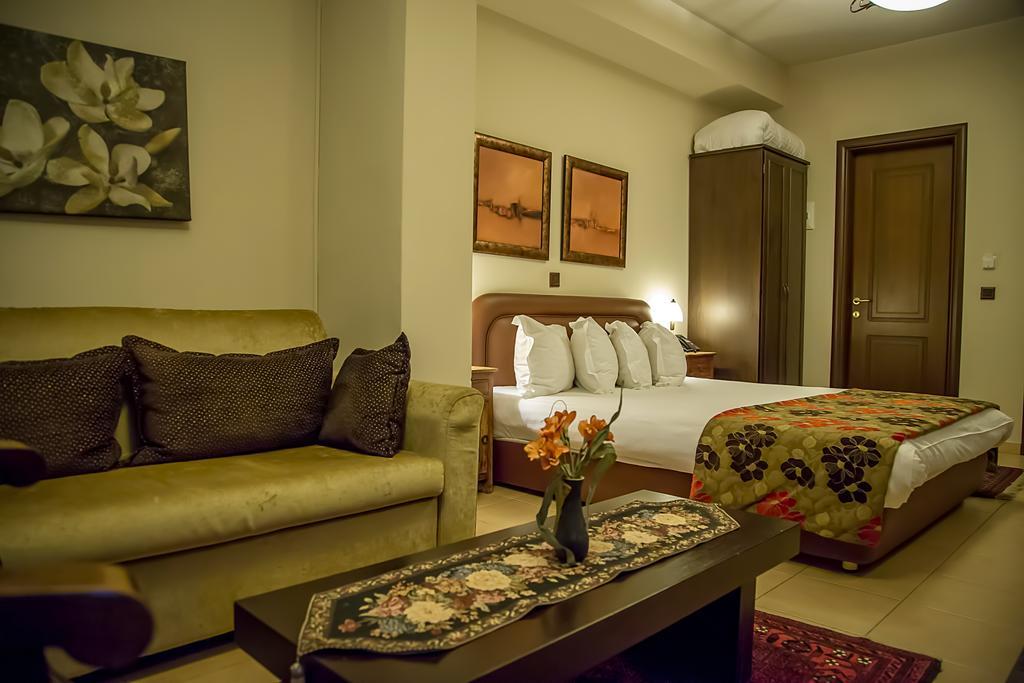Pandion Luxury Boutique Hotel & Suites With Spa Neochóri Exterior foto